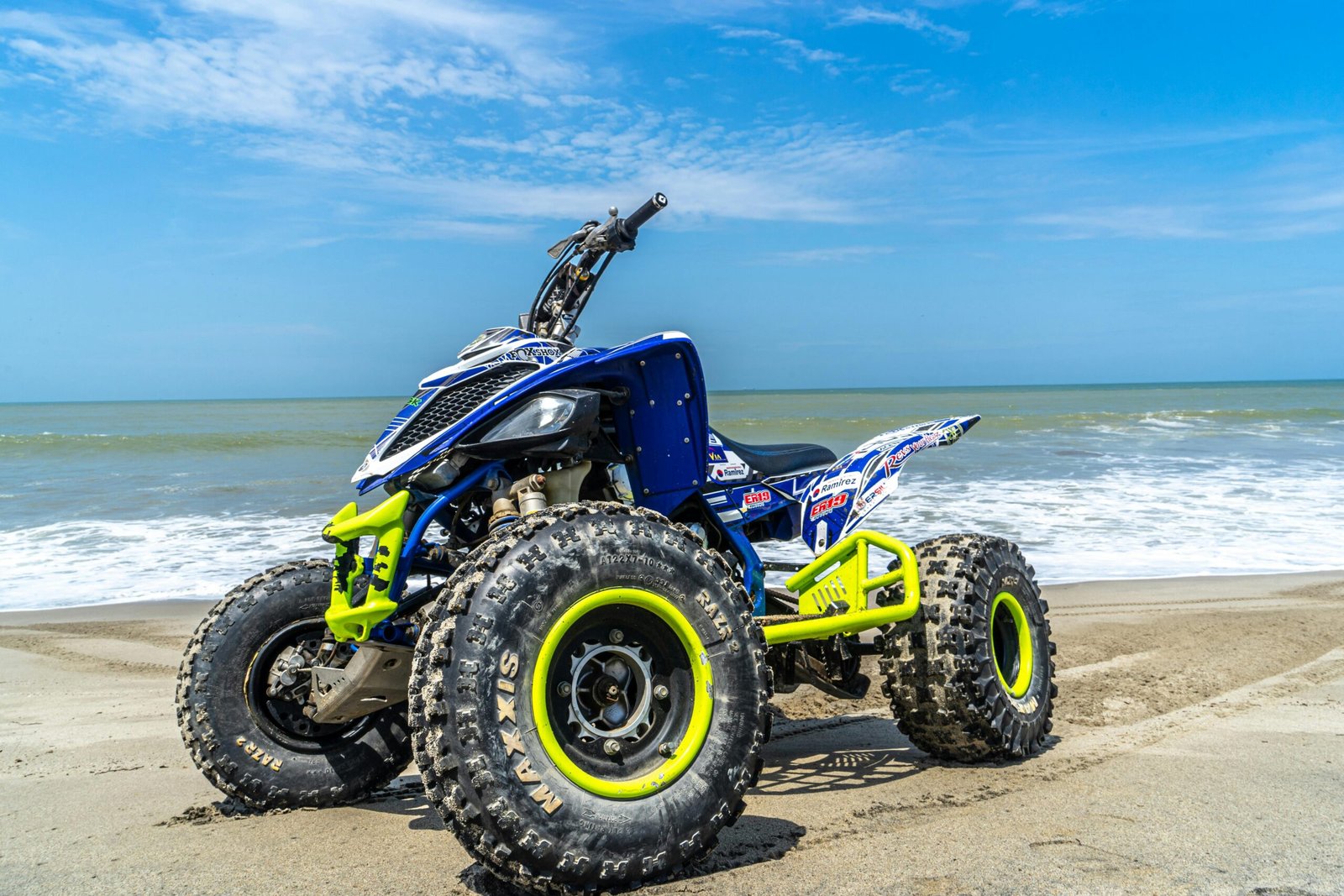 Descubre lo mejor de conducir Quads en Ibiza