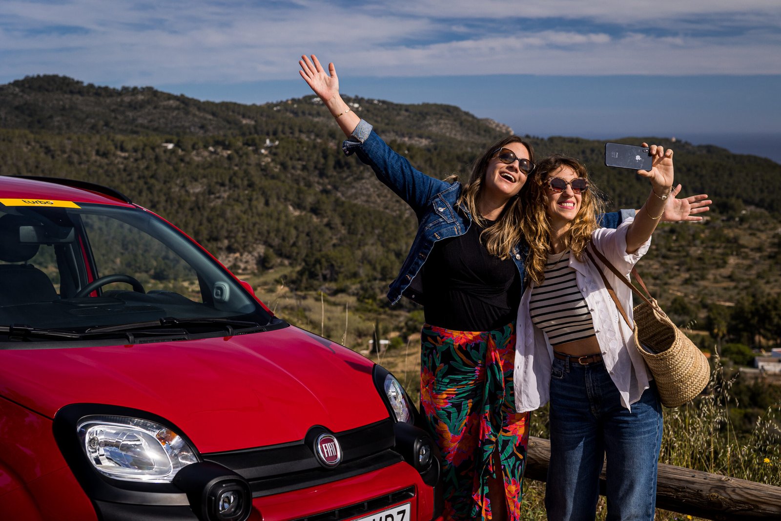 Ibiza, ¿mejor en coche de alquiler o quad?