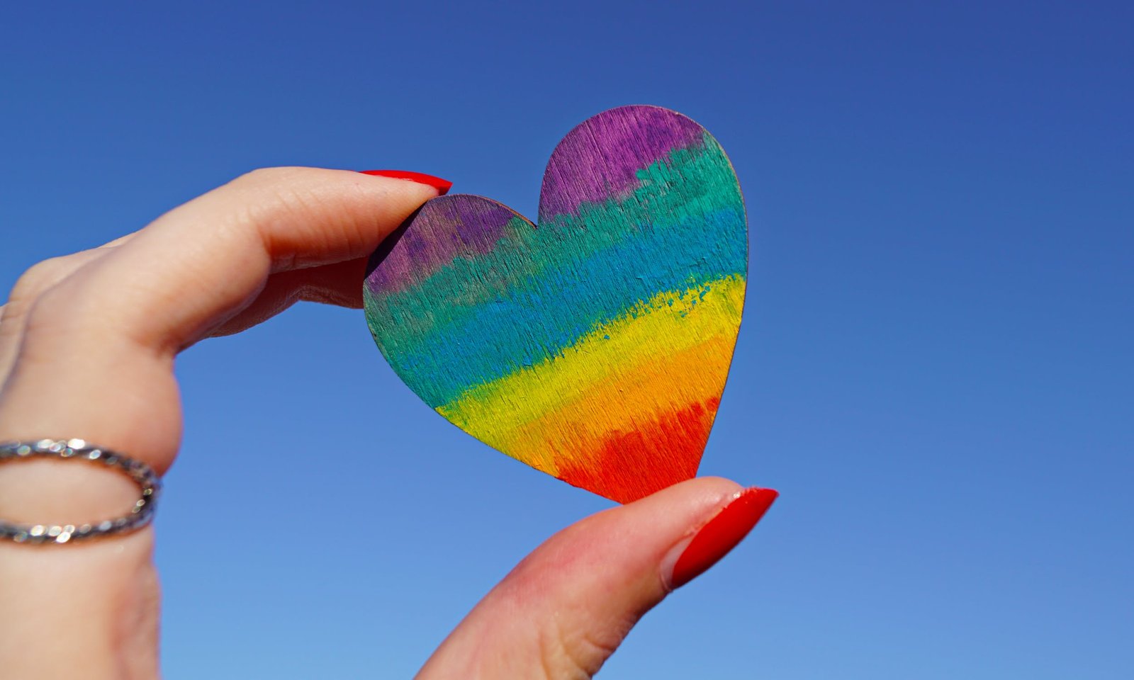 Fieste, discoteche e bar gay friendly a Ibiza